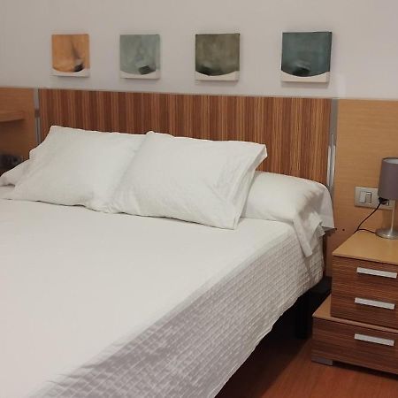 Apartamento Torres19 Seville Luaran gambar